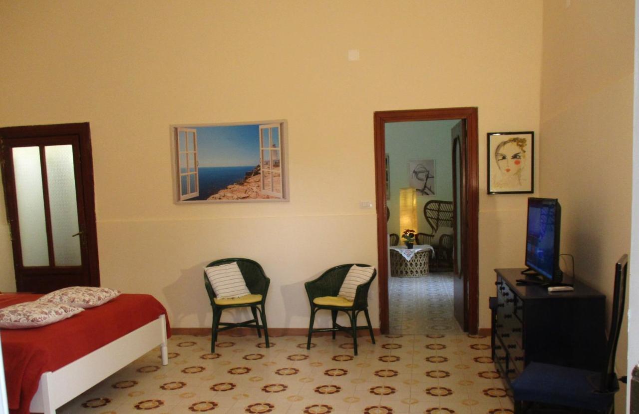 Resort Giardino Degli Aranci - Casa Lisca Μπαρονίσι Εξωτερικό φωτογραφία