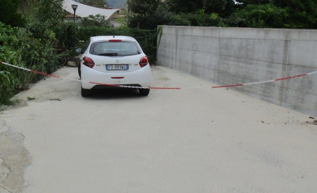 Resort Giardino Degli Aranci - Casa Lisca Μπαρονίσι Εξωτερικό φωτογραφία